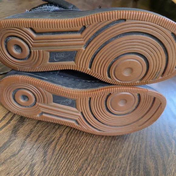 Nike High-Top Sneakers in Black Size 9 Women - Picture 6 of 7